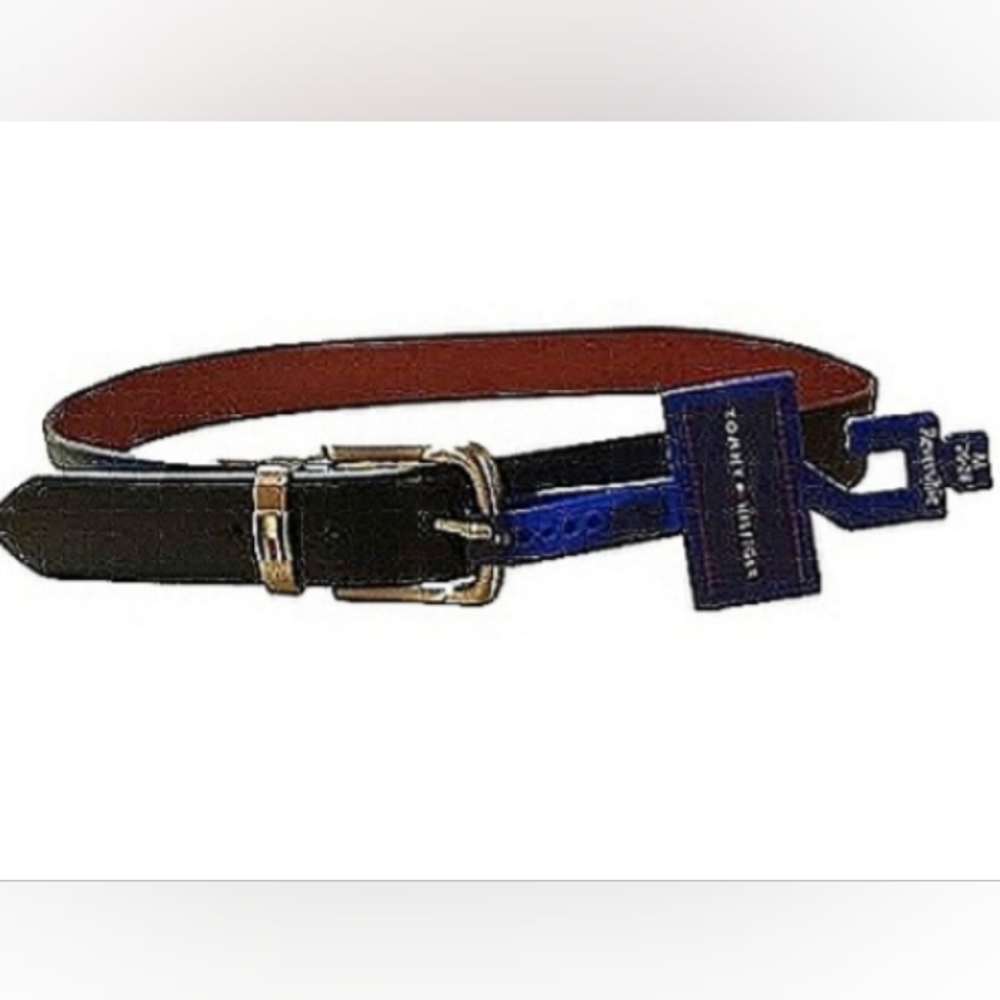 NWT Tommy Hilfiger Men's Reversible Belt M 28